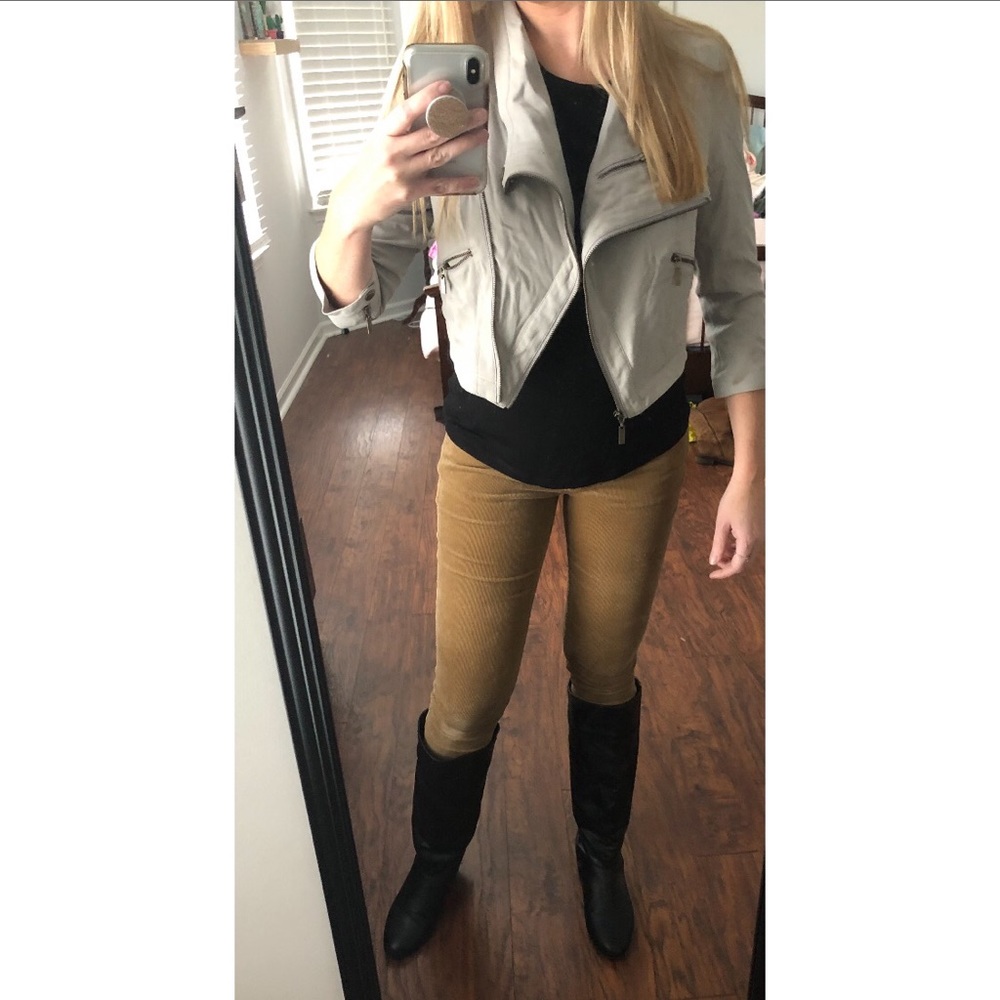 INC gray cropped moto jacket sz S sooo adorable